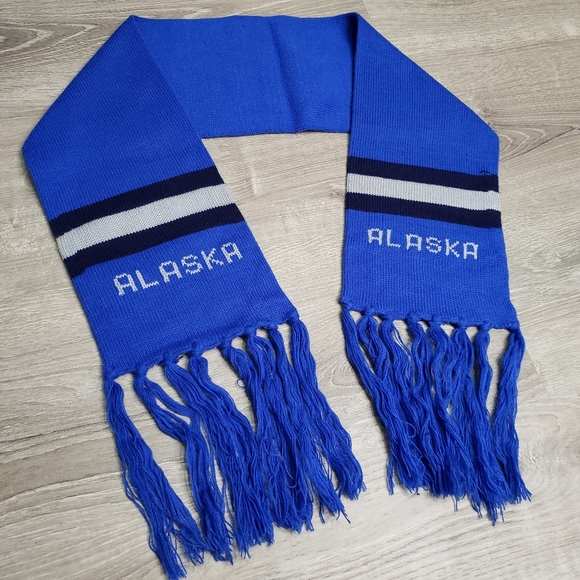 Retro ALASKA Vintage Knit Scarf Blue Tassel Knitted - Picture 1 of 6